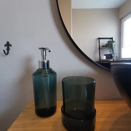 Up Wulkje21 Neu Renovierte Mit Pkw Stellplatz Emden