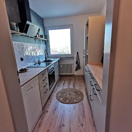 Up Wulkje21 Neu Renovierte Mit Pkw Stellplatz Apartment Emden